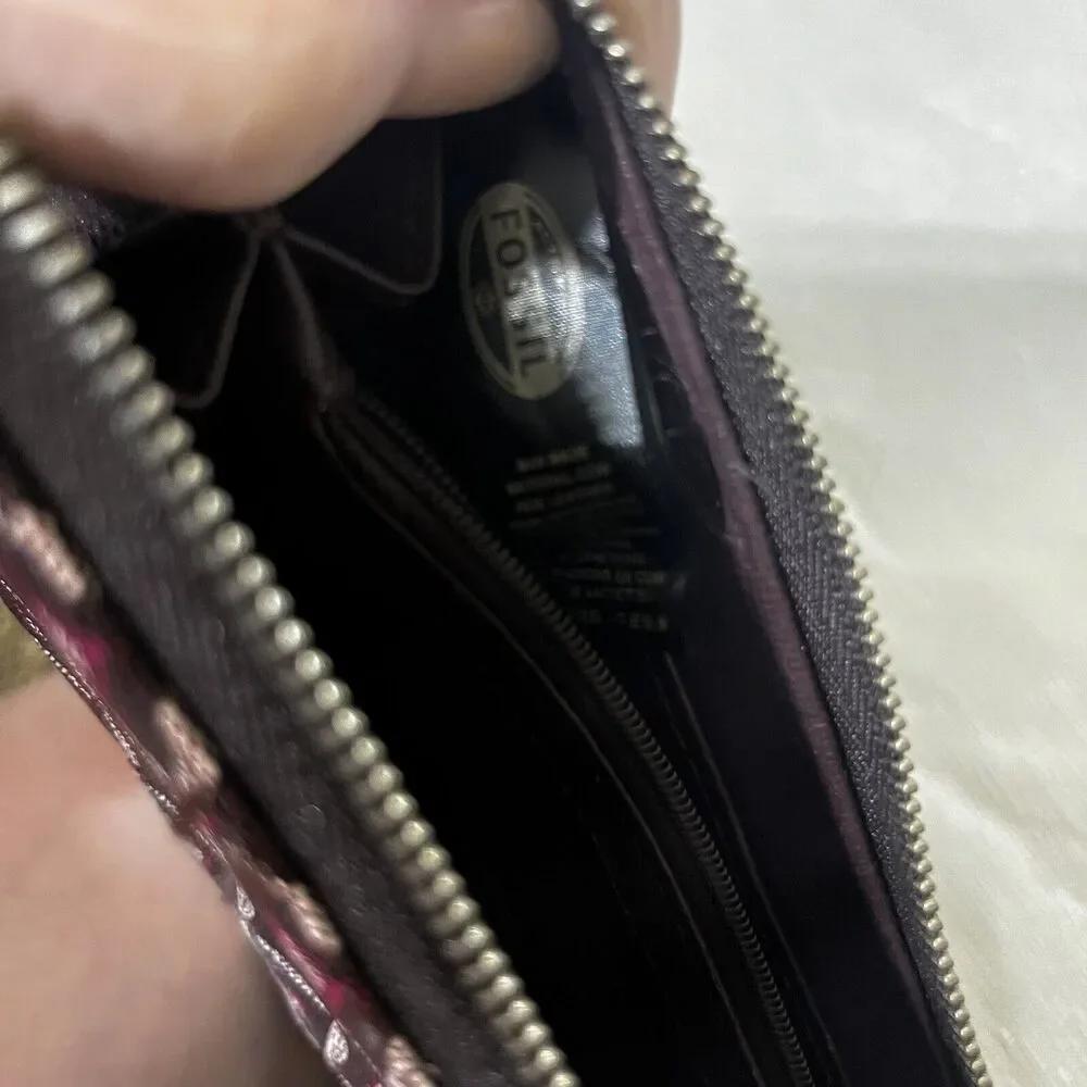 Fossil Leather Wallet Zip Around Burgundy Geometric Slim Clutch Bifold Organizer